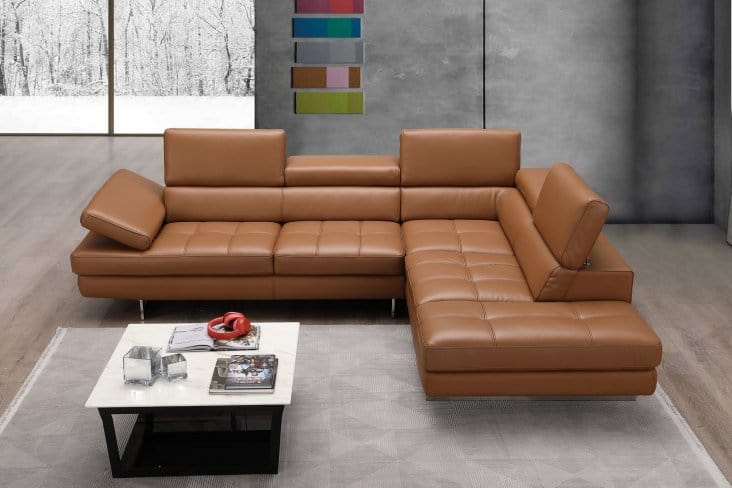 J&M A761 Italian Leather Sectional in Caramel 17855211 - Cozy Cove Furniture